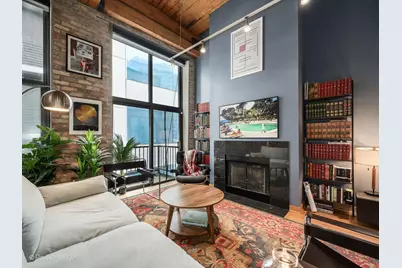 300 W Grand Avenue #601, Chicago, IL 60654 - Photo 6