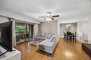 7523 175th St, Tinley Park, IL 60477 - Photo 2