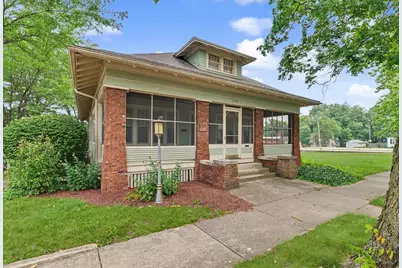 202 E Washington Street, Monticello, IL 61856 - Photo 1