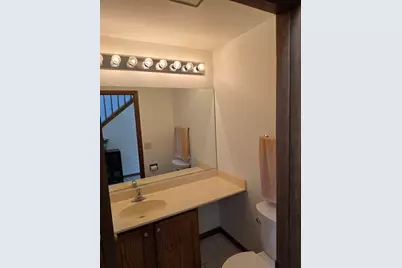 736 Yorkshire Lane, Des Plaines, IL 60016 - Photo 10