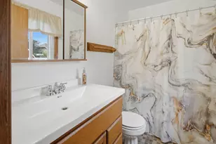 806 Edgerton Dr, Joliet, IL 60435 - Photo 12