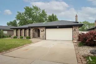 7737 Cashew Dr, Orland Park, IL 60462 - Photo 6