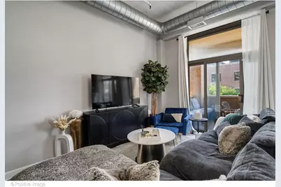 1301 W Madison Street #304, Chicago, IL 60607 - Photo 8