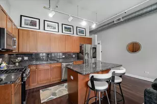 1301 W Madison St, Chicago, IL 60607 - Photo 6