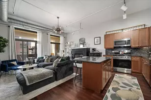 1301 W Madison St, Chicago, IL 60607 - Photo 2