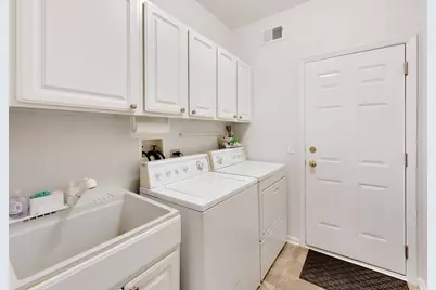 1958 Trevino Terrace, Vernon Hills, IL 60061 - Photo 38