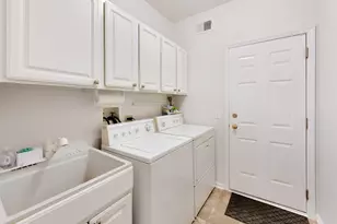 1958 Trevino Terrace, Vernon Hills, IL 60061 - Photo 38