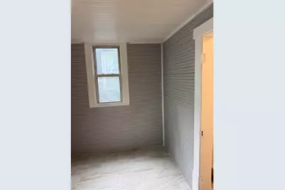 7621 S Saint Lawrence Avenue, Chicago, IL 60619 - Photo 14