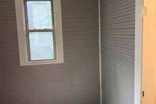 7621 S St Lawrence Ave, Chicago, IL 60619 - Photo 14