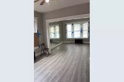 7621 S Saint Lawrence Avenue, Chicago, IL 60619 - Photo 4