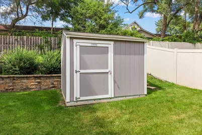 882 Aspen Drive, Lombard, IL 60148 - Photo 24