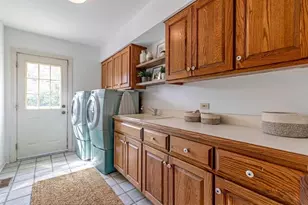 5420 Belmont Ct, Libertyville, IL 60048 - Photo 10