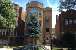6429 N Claremont Ave, Chicago, IL 60645 - Photo 1