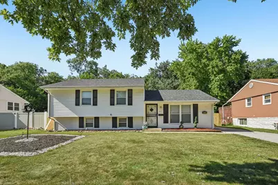 151 E Maple Drive, Glenwood, IL 60425 - Photo 1