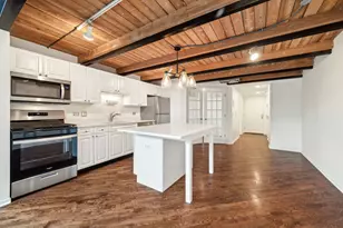 2620 N Clybourn Ave, Chicago, IL 60614 - Photo 8