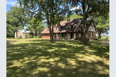 1924 Zion Hill Road, Centralia, IL 62801 - Photo 2