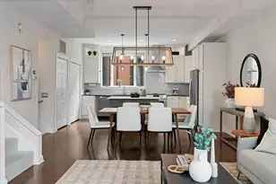 2009 N Hoyne Ave, Chicago, IL 60647 - Photo 8