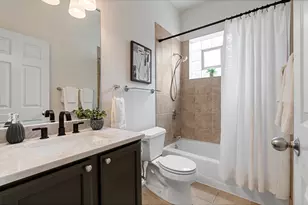 2009 N Hoyne Ave, Chicago, IL 60647 - Photo 22
