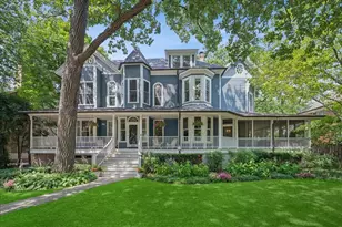 555 Cherry St, Winnetka, IL 60093 - Photo 1