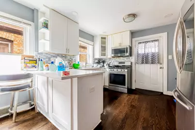 8918 S Merrill Avenue, Chicago, IL 60617 - Photo 6