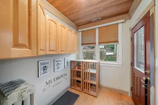 2617 W Lunt Ave, Chicago, IL 60645 - Photo 10