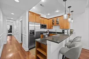 3414 N Sheffield Ave, Chicago, IL 60657 - Photo 6