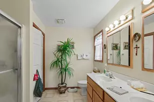2529 Lippizan Ln, Grayslake, IL 60030 - Photo 10