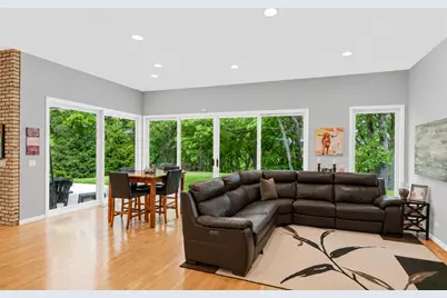 4 Far Hills Road, Barrington Hills, IL 60010 - Photo 26