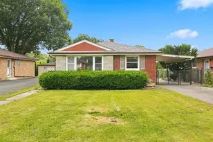 1113 S Haddow Ave, Arlington Heights, IL 60005 - Photo 2