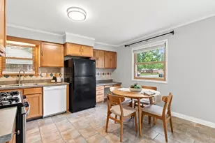 1113 S Haddow Ave, Arlington Heights, IL 60005 - Photo 6