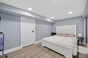 24 W Berkley Dr, Arlington Heights, IL 60004 - Photo 30
