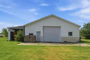 1168 Corregidor Rd, Amboy, IL 61310 - Photo 4
