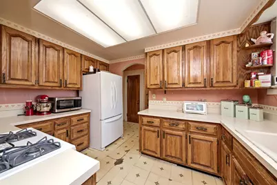 1249 Maple Avenue, Downers Grove, IL 60515 - Photo 12