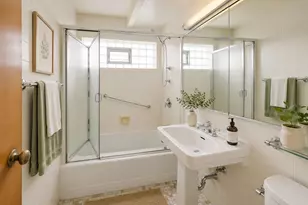 1122 W Lunt Ave, Chicago, IL 60626 - Photo 6