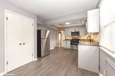 2605 N 72nd Court #3, Elmwood Park, IL 60707 - Photo 6