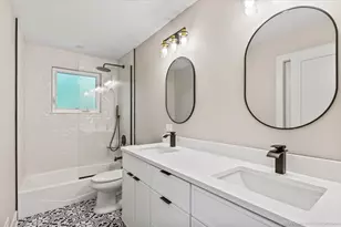 9039 Windsor Dr, Palos Hills, IL 60465 - Photo 12