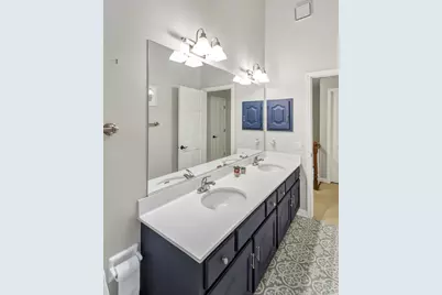 985 Chapel Court N, Glen Ellyn, IL 60137 - Photo 34
