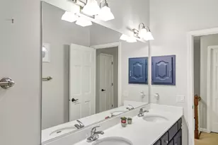 985 Chapel Ct N, Glen Ellyn, IL 60137 - Photo 34