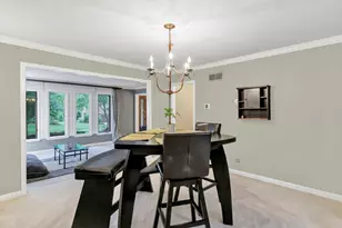 985 Chapel Ct N, Glen Ellyn, IL 60137 - Photo 8