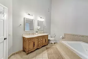 985 Chapel Ct N, Glen Ellyn, IL 60137 - Photo 26