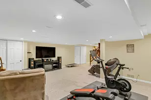 985 Chapel Ct N, Glen Ellyn, IL 60137 - Photo 40