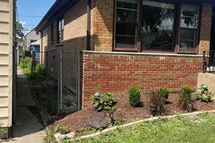 4840 W Gunnison St, Chicago, IL 60630 - Photo 10