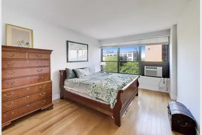 2930 N Sheridan Road #702, Chicago, IL 60657 - Photo 10