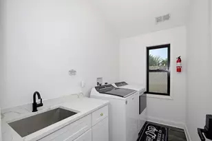 2514 Harvey Ave, Berwyn, IL 60402 - Photo 18