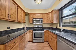 130 Dawn Way, New Lenox, IL 60451 - Photo 8