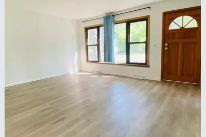 1508 W Palm Drive, Mount Prospect, IL 60056 - Photo 2