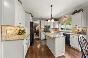 26643 Lindengate Cir, Plainfield, IL 60585 - Photo 8