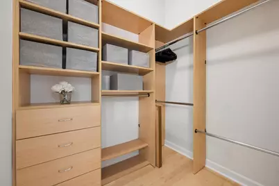 2555 W Leland Avenue #203, Chicago, IL 60625 - Photo 14