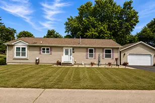 194 Water St, Marseilles, IL 61341 - Photo 2