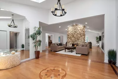 2821 Covert Road, Glenview, IL 60025 - Photo 2